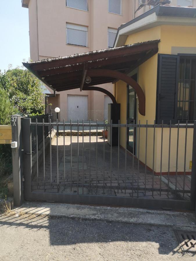 Апартаменты A Casa Di Amici Ареццо Экстерьер фото