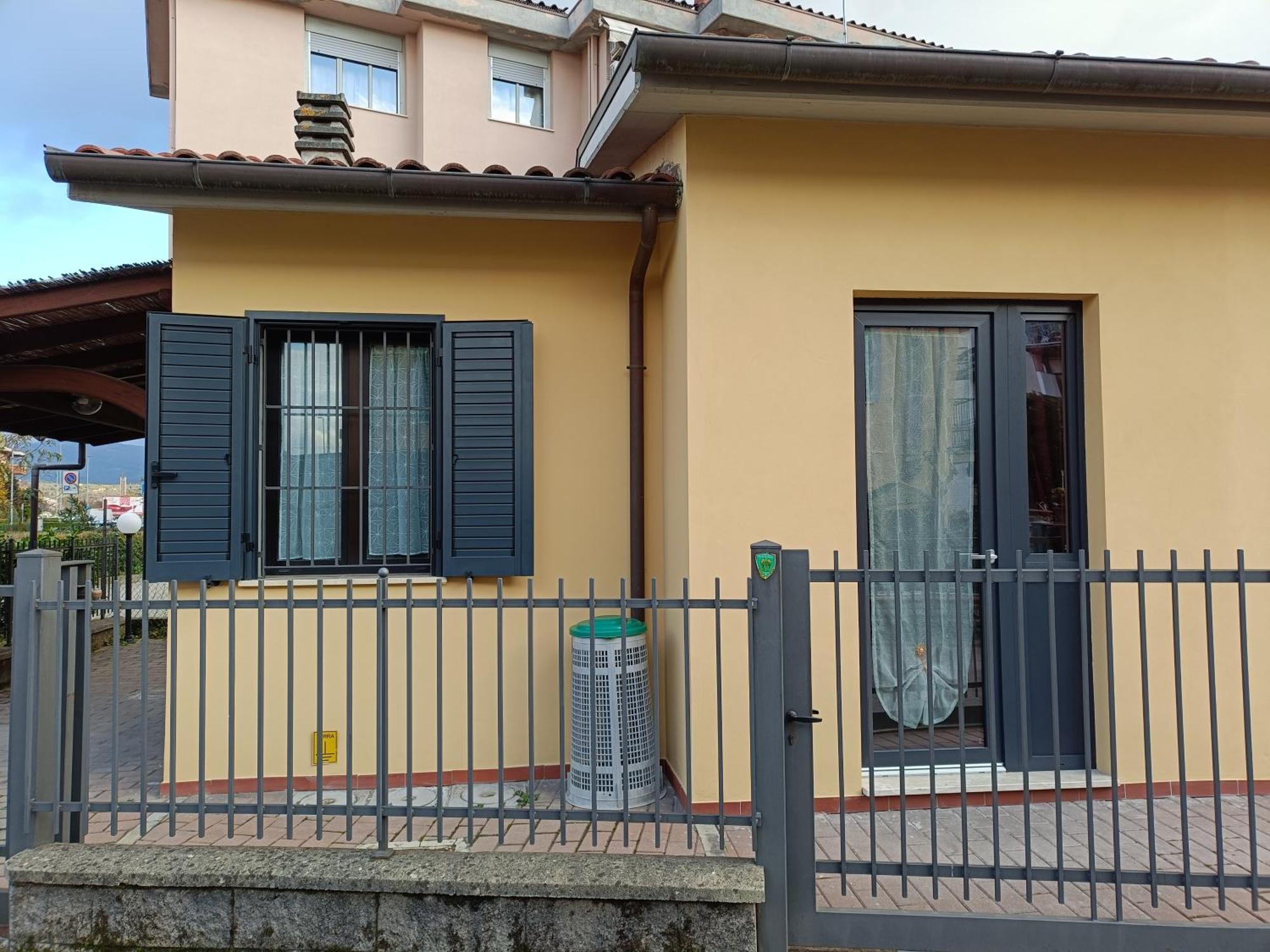 Апартаменты A Casa Di Amici Ареццо Экстерьер фото
